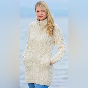 Women’s size small Aran Mor Ireland 100% Merino Wool long double zipper sweater